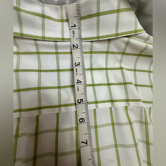 Men’s Tommy Hilfiger Dress Shirt - XL 17 1/2 - 18 - Picture 10 of 10